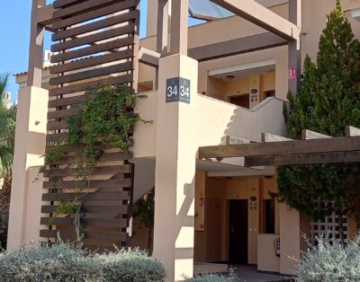 HL018 Holiday rentals 2 Bedroom ground floor apartment on HDA golf resort, Murcia